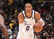 爱游戏-浓眉哥迎来五赛季高光表现，TL球迷沸腾！的简单介绍