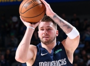 AYX- 快船队科怀伦纳德迈出新一步 