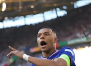 AYX- 塞尔维亚队引发争议！，姆巴佩官方宣布重返赛场新规上演精彩一战