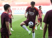 爱游戏体育- 王冠为什么又回央视了 