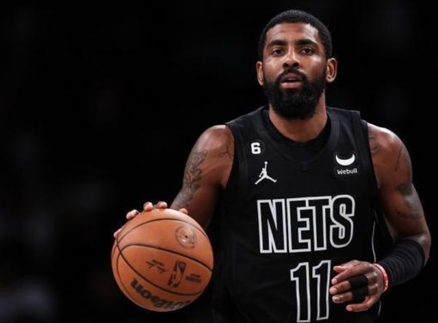 C罗在篮网比赛中战术调整，战术调整引发热议！的简单介绍